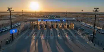 Secure US border crossing with advanced surveillance technology